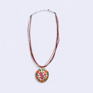 Beaded floral hand painted shell handstrung necklace boho‎